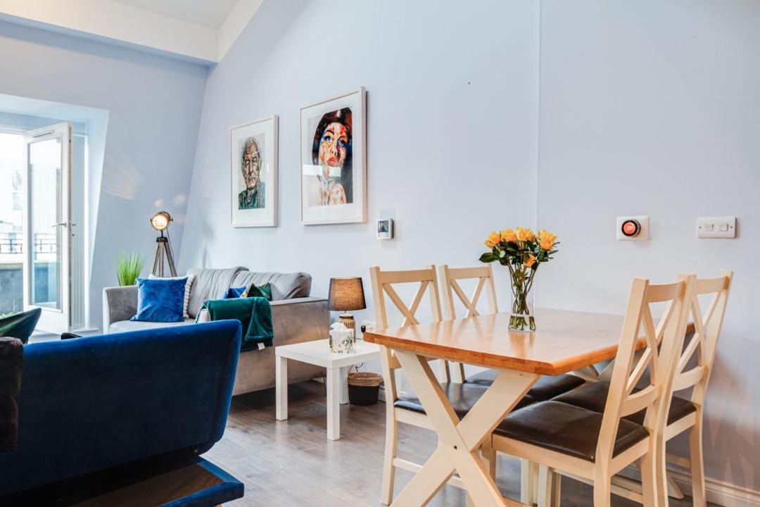 City Centre Top Floor Apartment In Belfast City Centre Εξωτερικό φωτογραφία